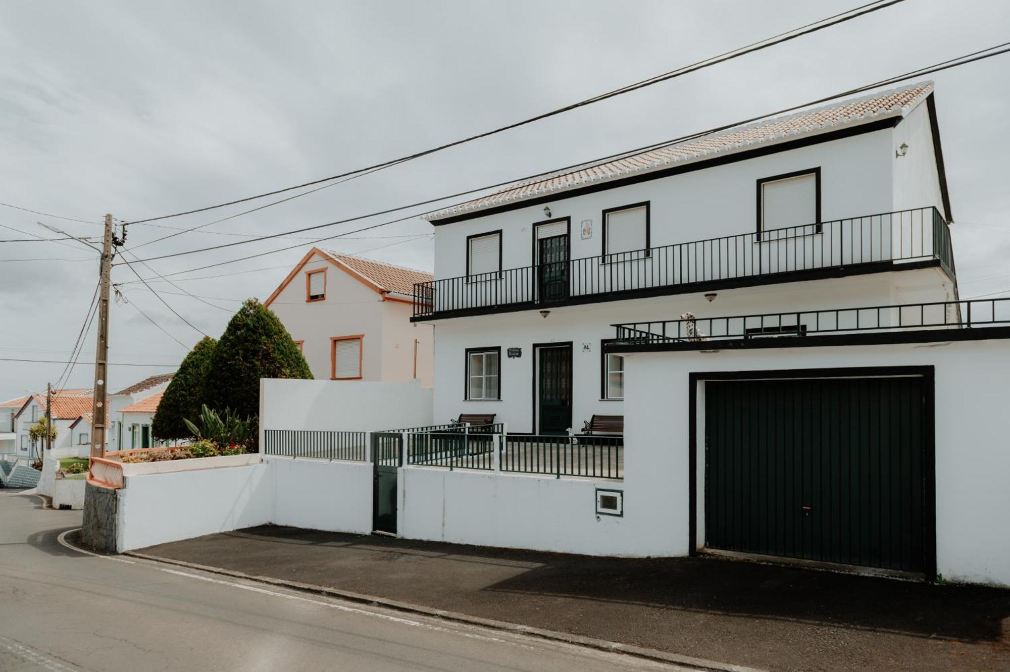 Casa Sousa Ribeiro Praia da Vitória Exterior foto